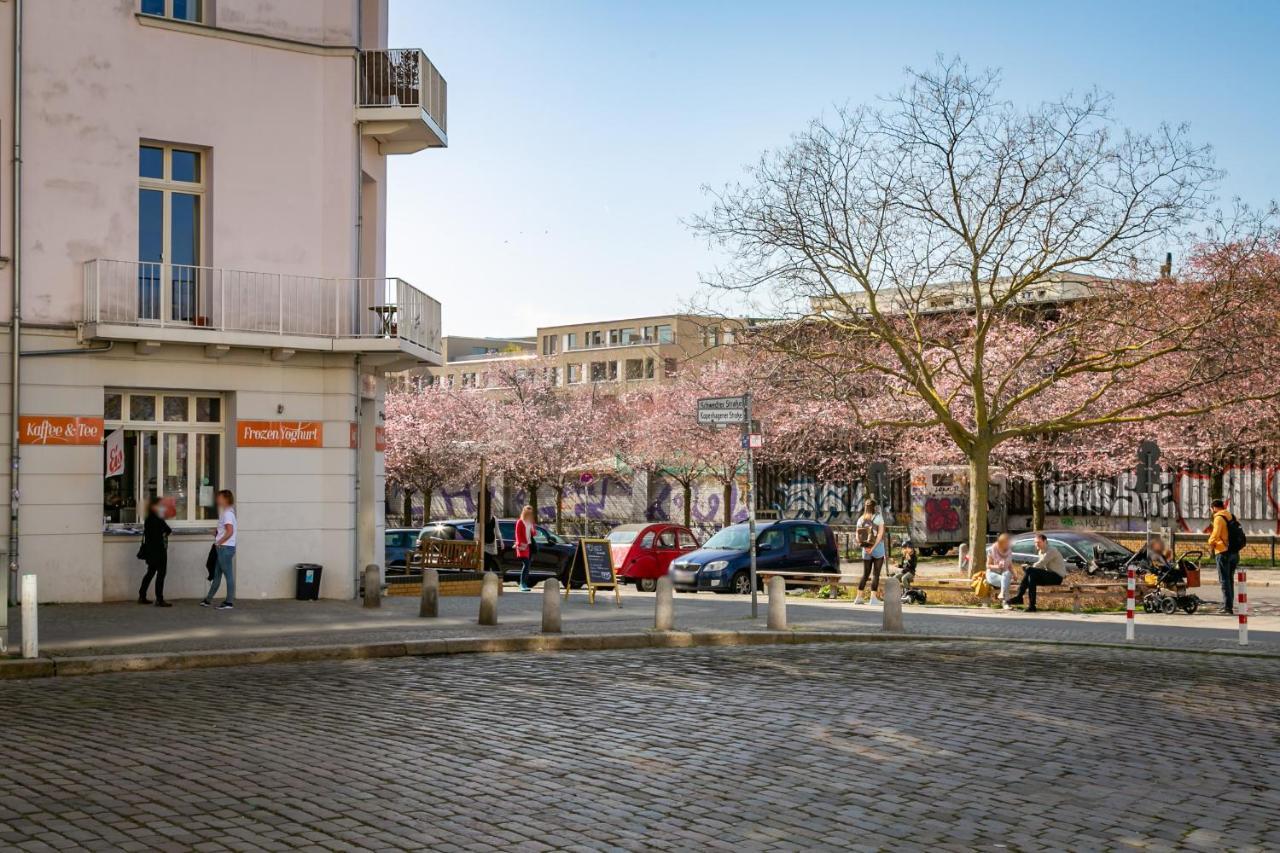Spacious Apartment In Hemholtzkiez Prenzlauer Berg For 8 People Hiddenseer เบอร์ลิน ภายนอก รูปภาพ