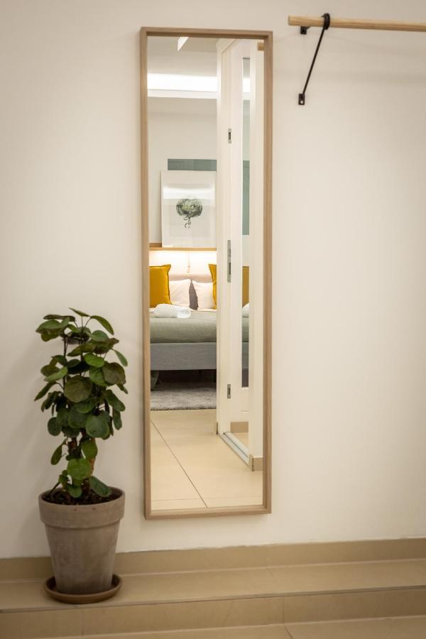 Spacious Apartment In Hemholtzkiez Prenzlauer Berg For 8 People Hiddenseer เบอร์ลิน ภายนอก รูปภาพ